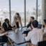 Salle de réunion moderne à Montréal pour rencontres d'affaires